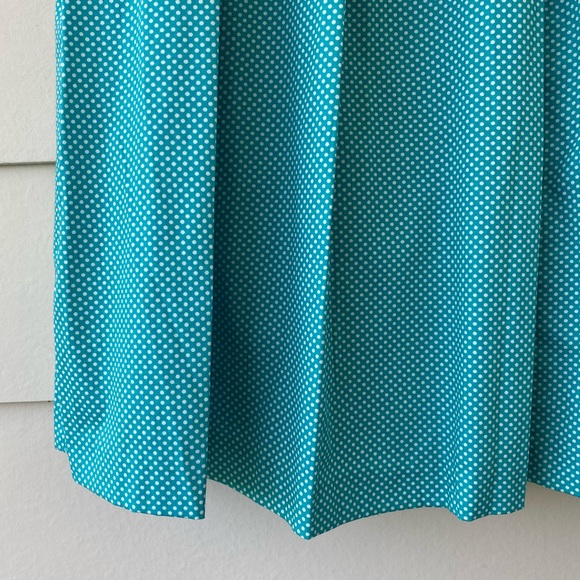 TALBOTS • NWT Turquoise and White Polka Dot A Line Pleated Skirt size 8P - Picture 4 of 16